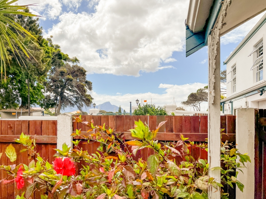 3 Bedroom Property for Sale in Bergvliet Western Cape